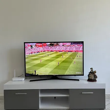 Grand * Durrës